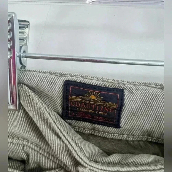 Faherty
Coastline Stretch Chino Mountain Olive Size 29 (30”
Inseam) - Picture 6 of 8